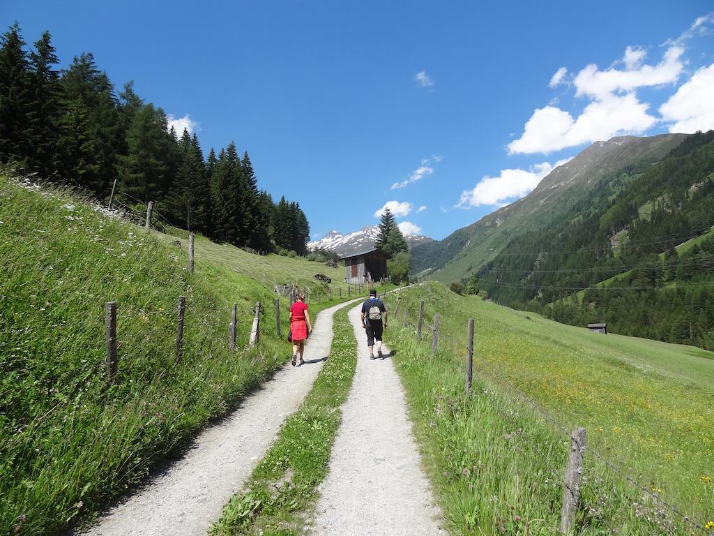 Ferienhaus Meins Kals-am Großglockner Eksteriør bilde
